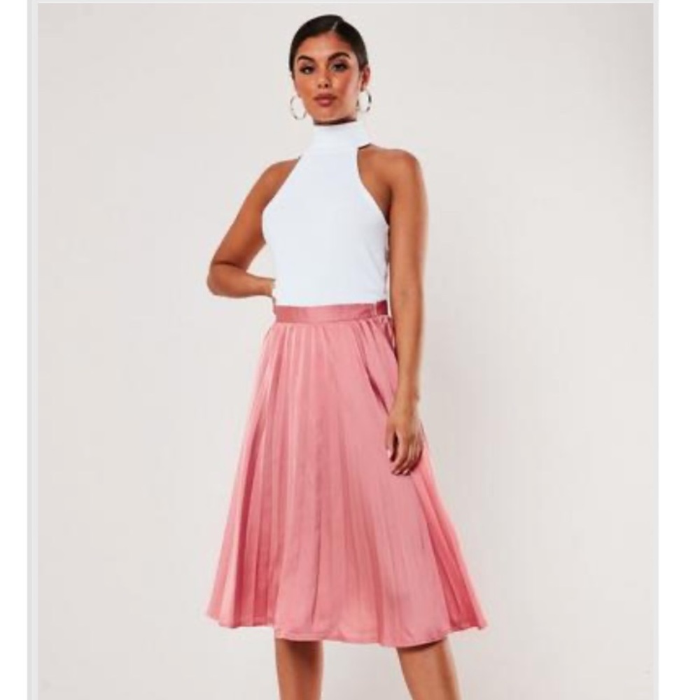 NWT Missguided Satin Pleated Midi Skirt